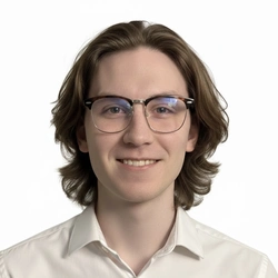 Maya Uerkwitz - Lead Software Engineer